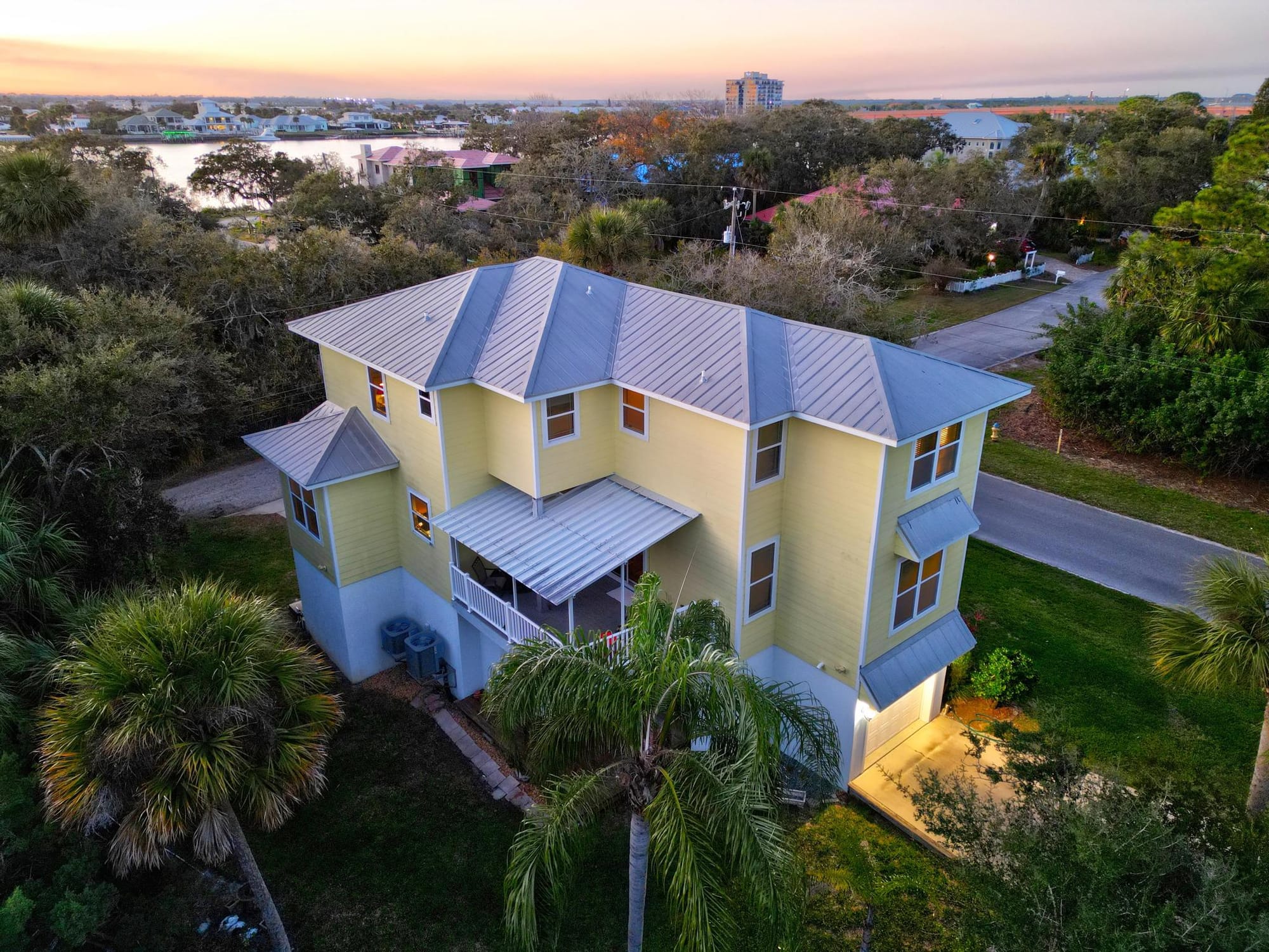 Virtual Open House Feature: Multifamily Development Potential - Luxury Beachfront Residence in New Smyrna Beach