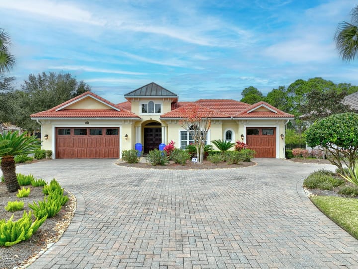 Virtual Open House Feature: Luxurious Arthur Rutenberg Courtyard Home - Family Home in Palencia, St Augustine